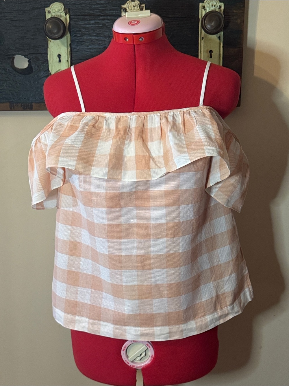 Club Monaco Peach and White Gingham Ruffle Off-The-Shoulder Tank Top Size Small - Picture 5 of 16